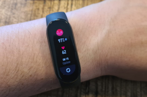 Mi Band 6 bloed zuurstof saturatie spo2 meten waarschuwing